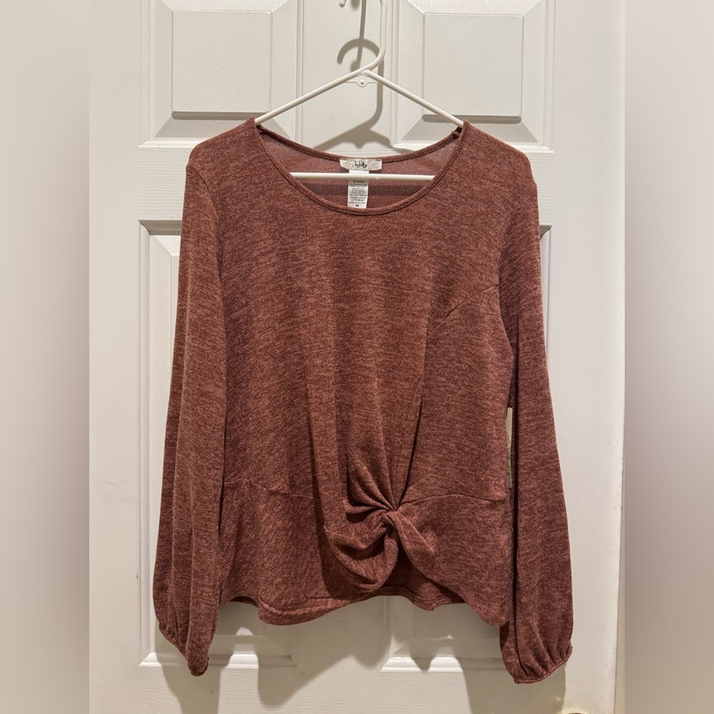 Ivy Ridge long sleeve top size medium